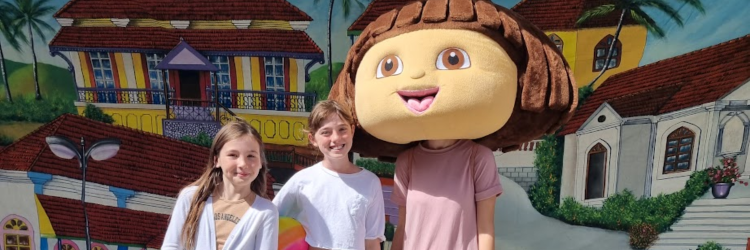 SPECIAL GUEST: DORA